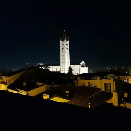 Balcone Di San Zeno